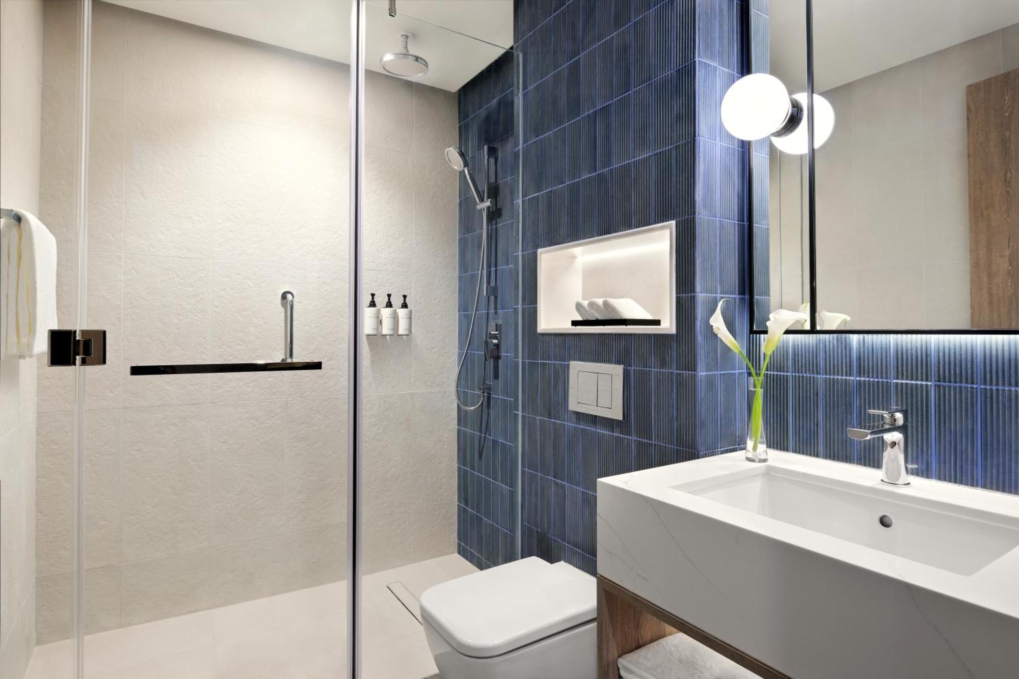 Hotel Intercontinental Marina By Ihg 5*